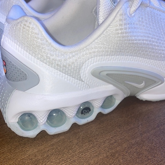 Nike Air Dn White and Gray Sneakers - Picture 6 of 6